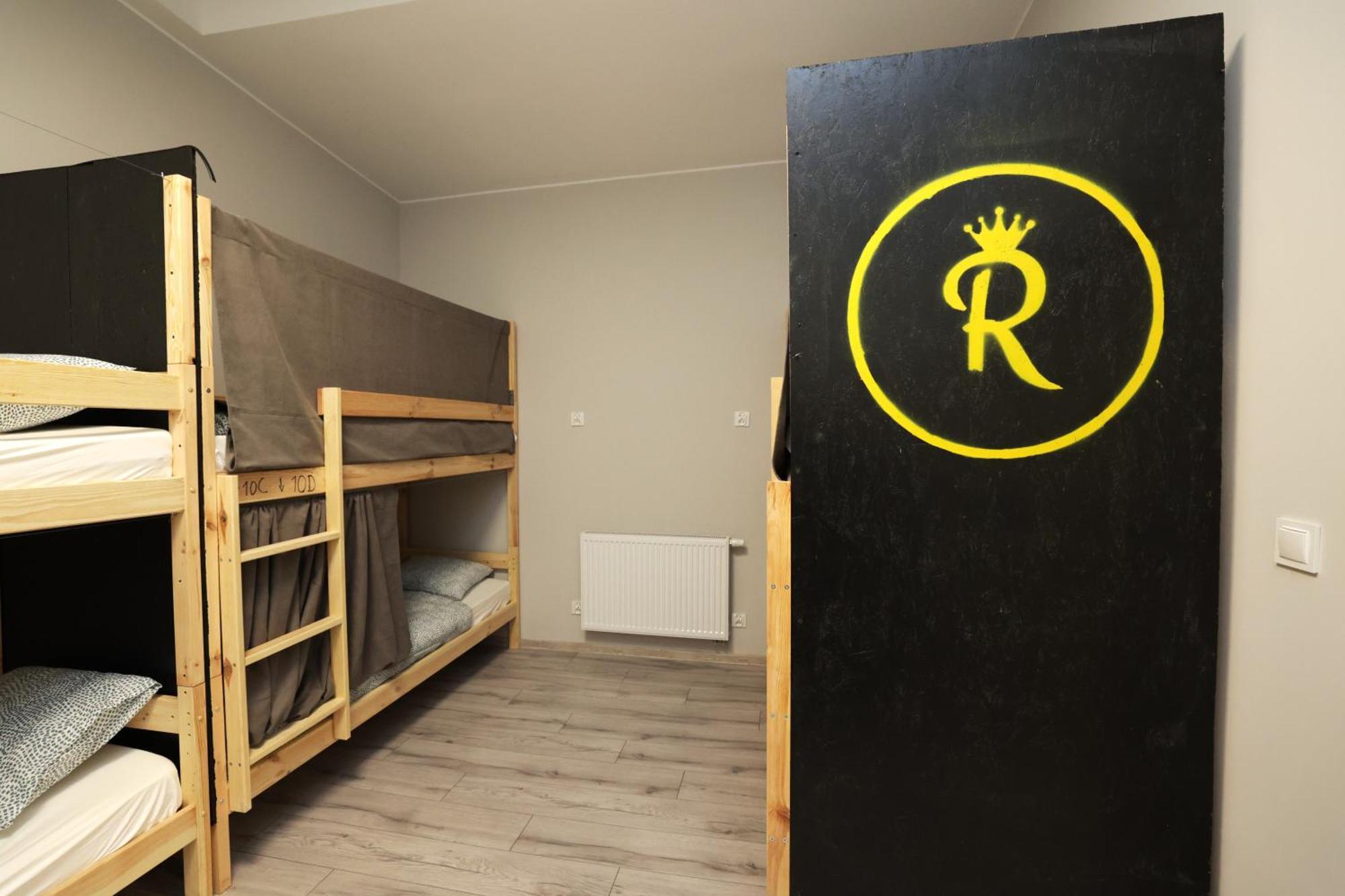 Regem Hostel